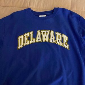 University of Delaware crewneck